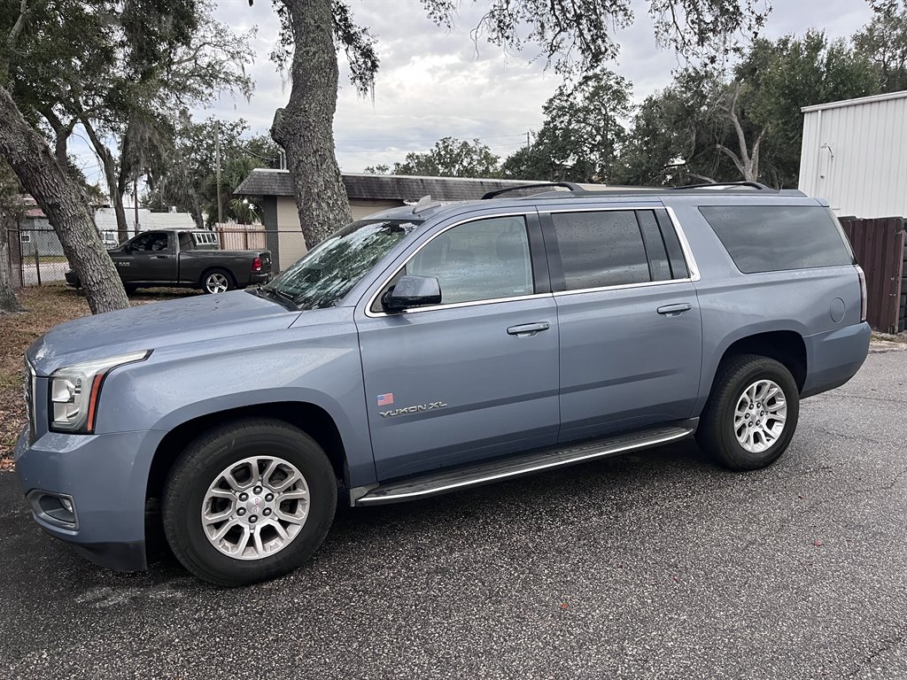 2016 GMC Yukon XL SLT's photo